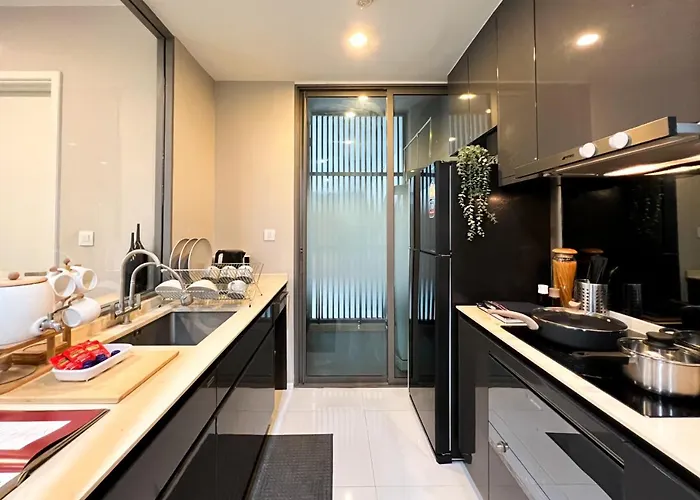 Modern Elegance 2b Ultra Fast Wifi Bts Phrakhanong Holiday home Bangkok