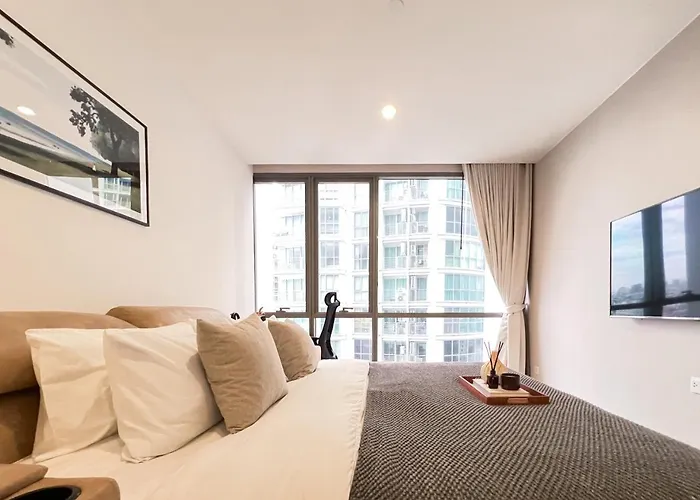 Modern Elegance 2b Ultra Fast Wifi Bts Phrakhanong *