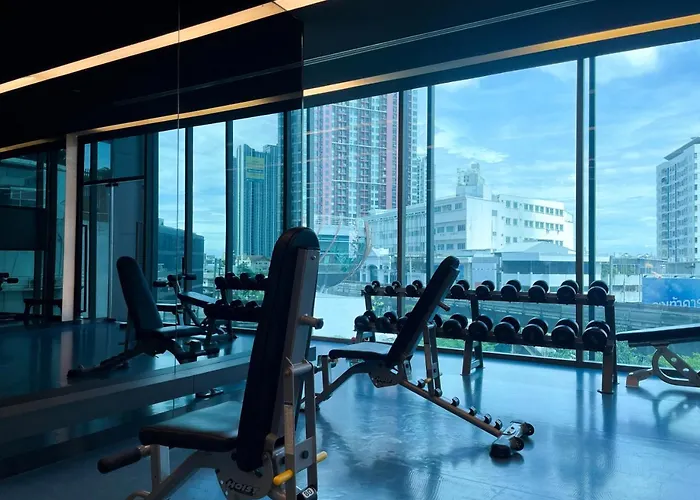 Modern Elegance 2b Ultra Fast Wifi Bts Phrakhanong * Bangkok