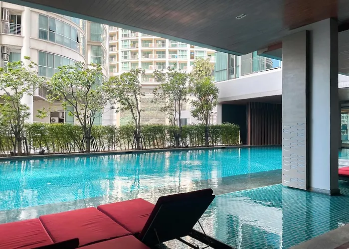 Modern Elegance 2b Ultra Fast Wifi Bts Phrakhanong