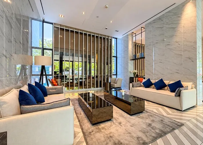 Modern Elegance 2b Ultra Fast Wifi Bts Phrakhanong 別荘
